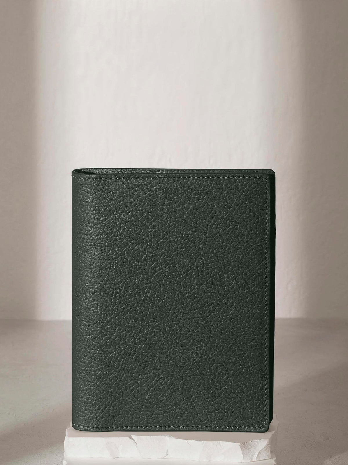 Heirloom Leather Folio, Salamanca, Cloth and Paper. CP Petite folio displayed on a neutral background.