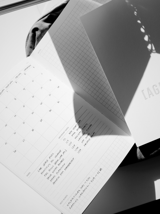The Art of Minimalist Planning: How to Simplify Your Schedule