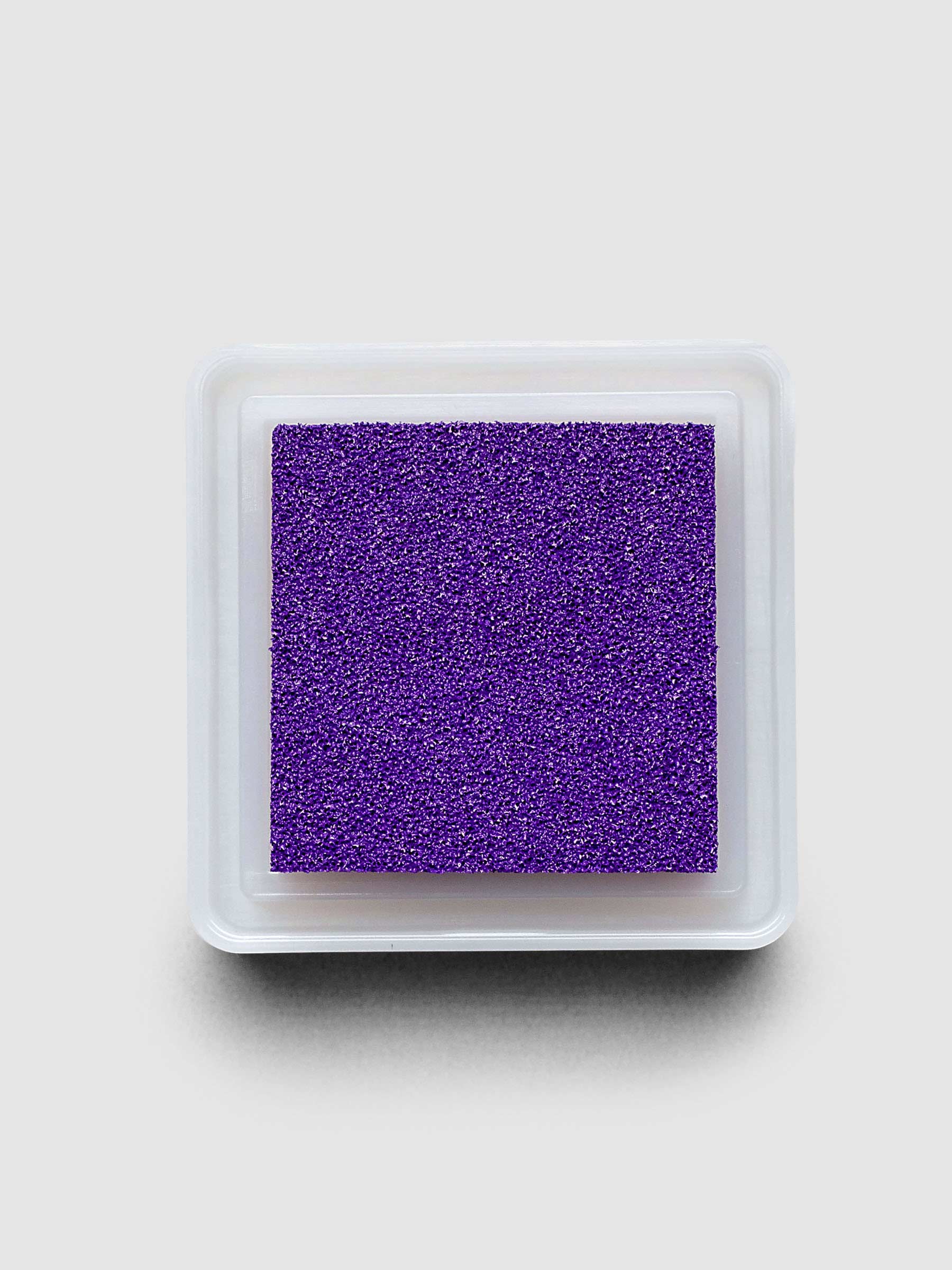 Artnic Stamp Ink Pad in violet seen from the side with cover removed