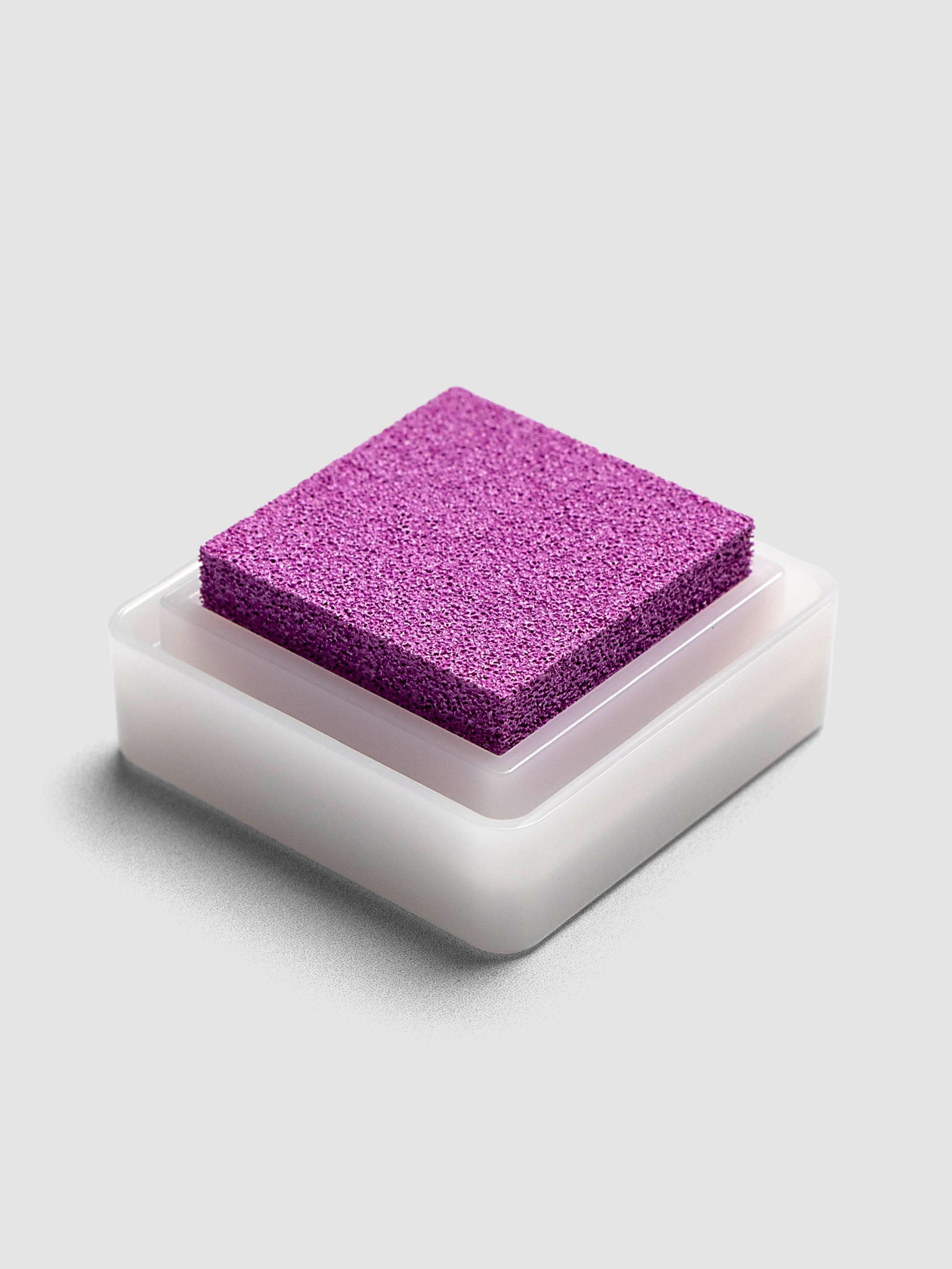 Artnic Stamp Ink Pad in lilac seen from the side with cover removed