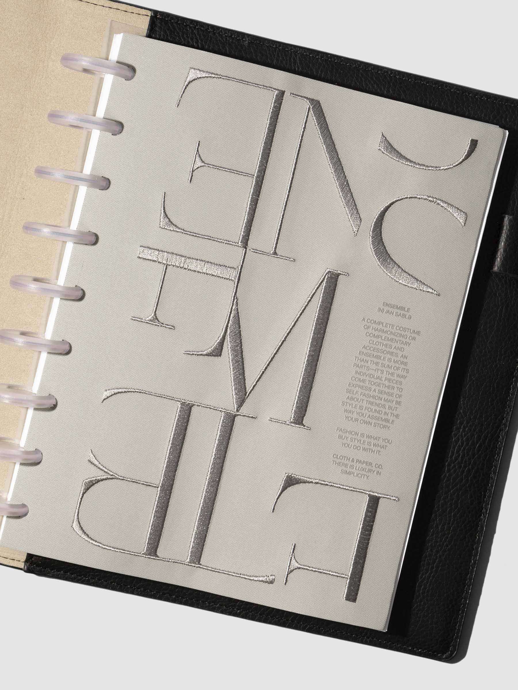 HP Classic Ensemble Dashboard Ristretto design styled with planner discs and inserts.